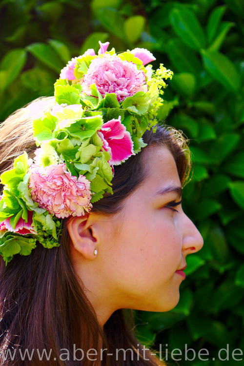 blumenkranz haare, haar blumenkranz, haarschmuck braut, braut haarschmuck, haarschmuck hochzeit