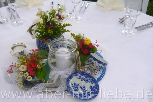 Hochzeitsdeko, Tischdekoration, Vintage, blaues Porzellan, Teeservice