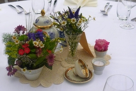 Vintage-Hochzeitsdeko, Sammeltasse, blau-wei-gold, Tischdeko, Hochzeit