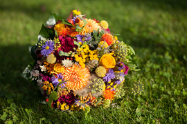 brautstrauß herbstfarben, brautstrauß herbstblumen, brautstrauss herbst